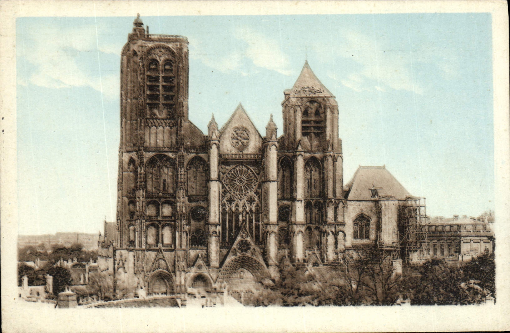 POSTAL Bourges Focade de la VENDIMIA de la catedral del edificio de la oficina de correos