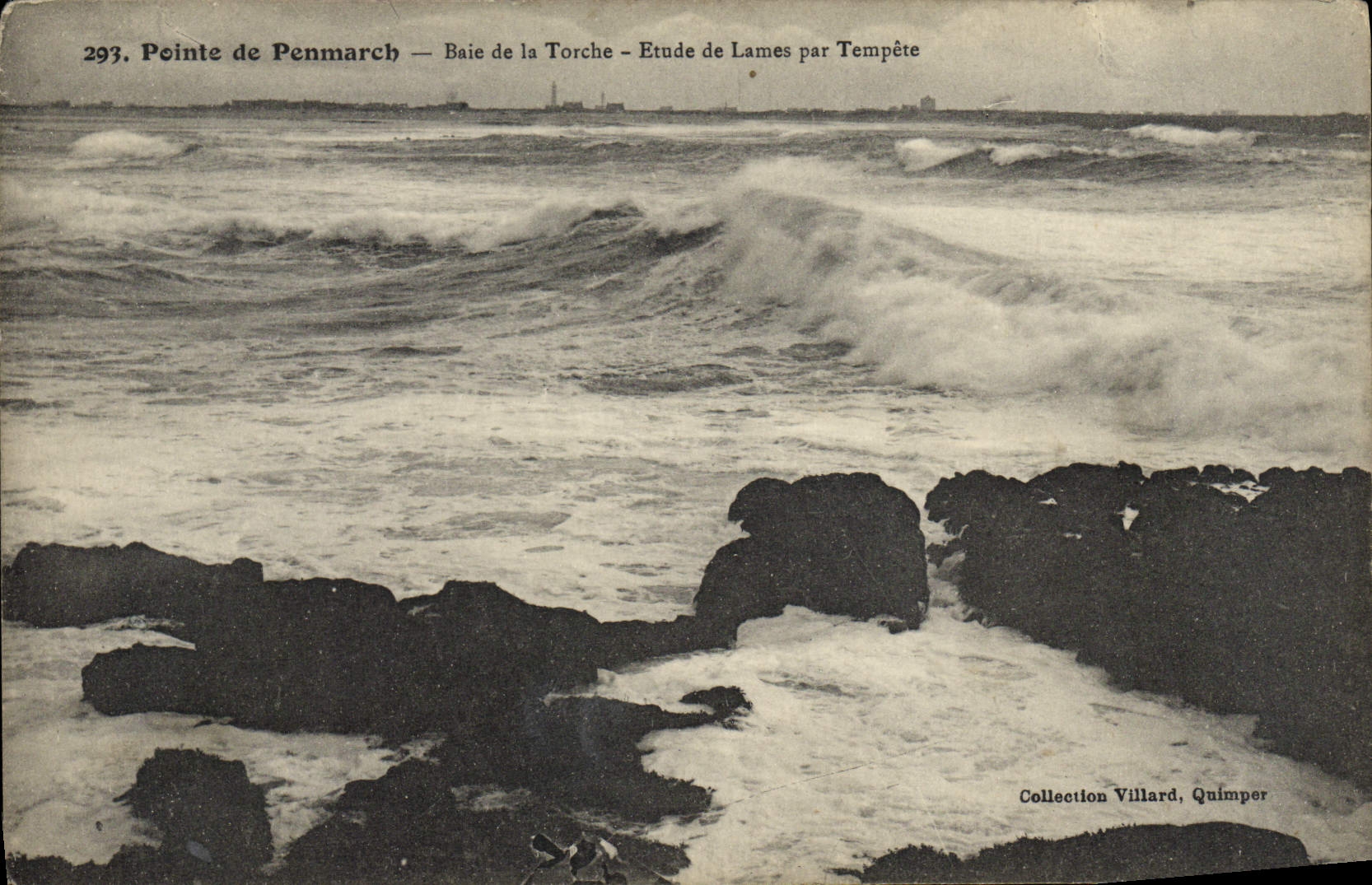 Tapa de la POSTAL de la VENDIMIA de la bahía de Penmarch de los detalles de la antorcha de láminas por la tormenta