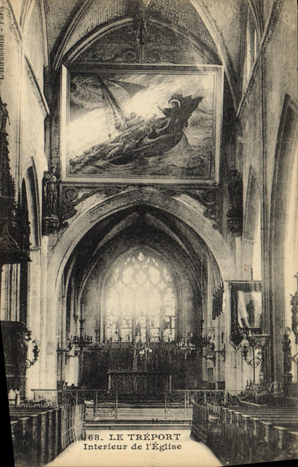 CPA Le Treport Interieur De L'Eglise