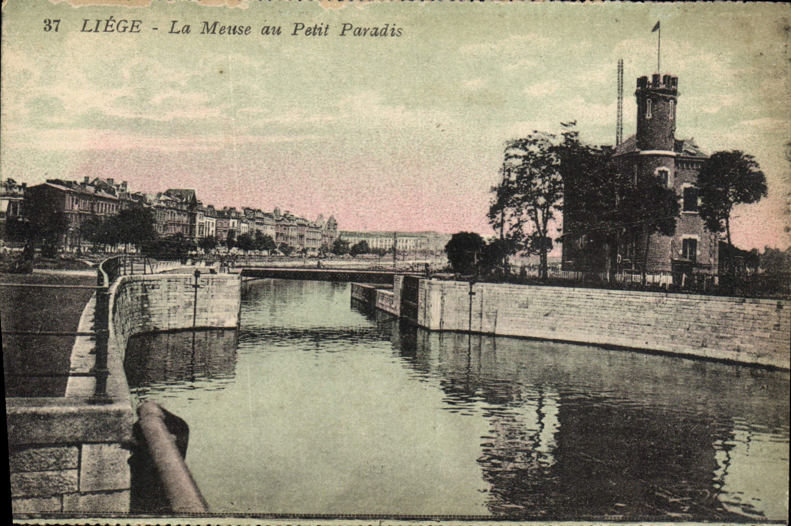 VINTAGE POSTCARD Liege the Meuse with the Small Paradise