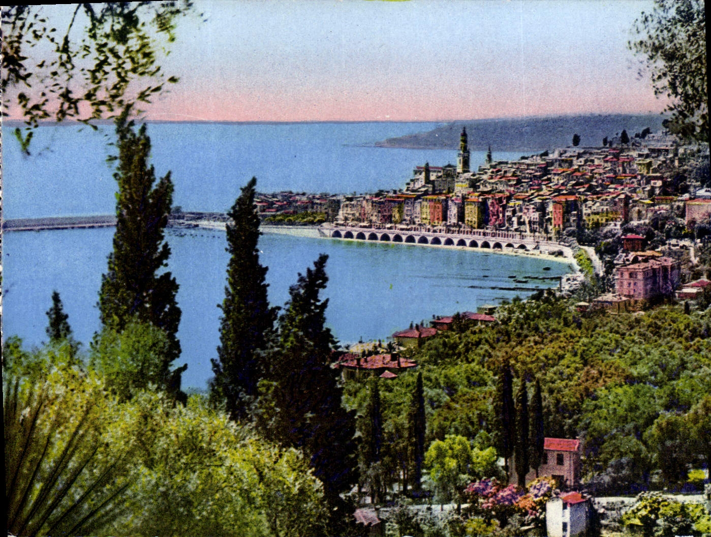 POSTAL De Menton visto Garavan de la VENDIMIA