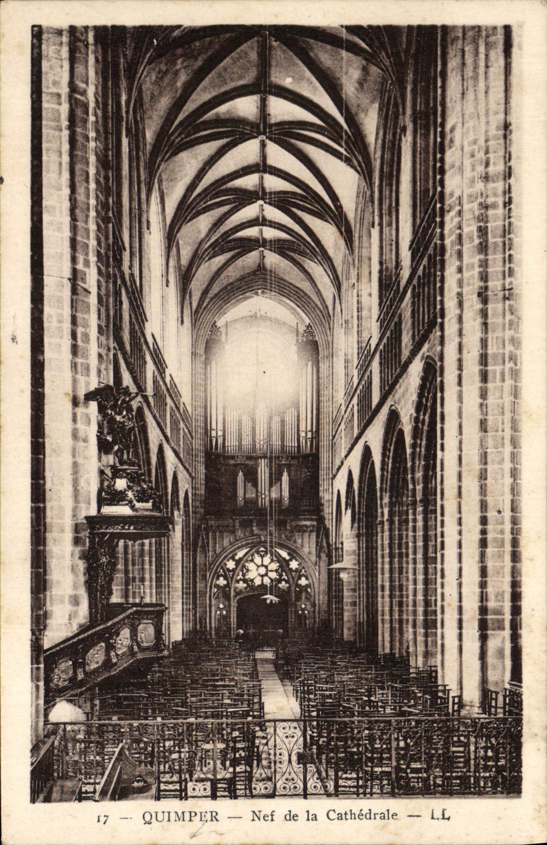 VINTAGE POSTCARD Quimper Nef Of has Cathedrale Organ