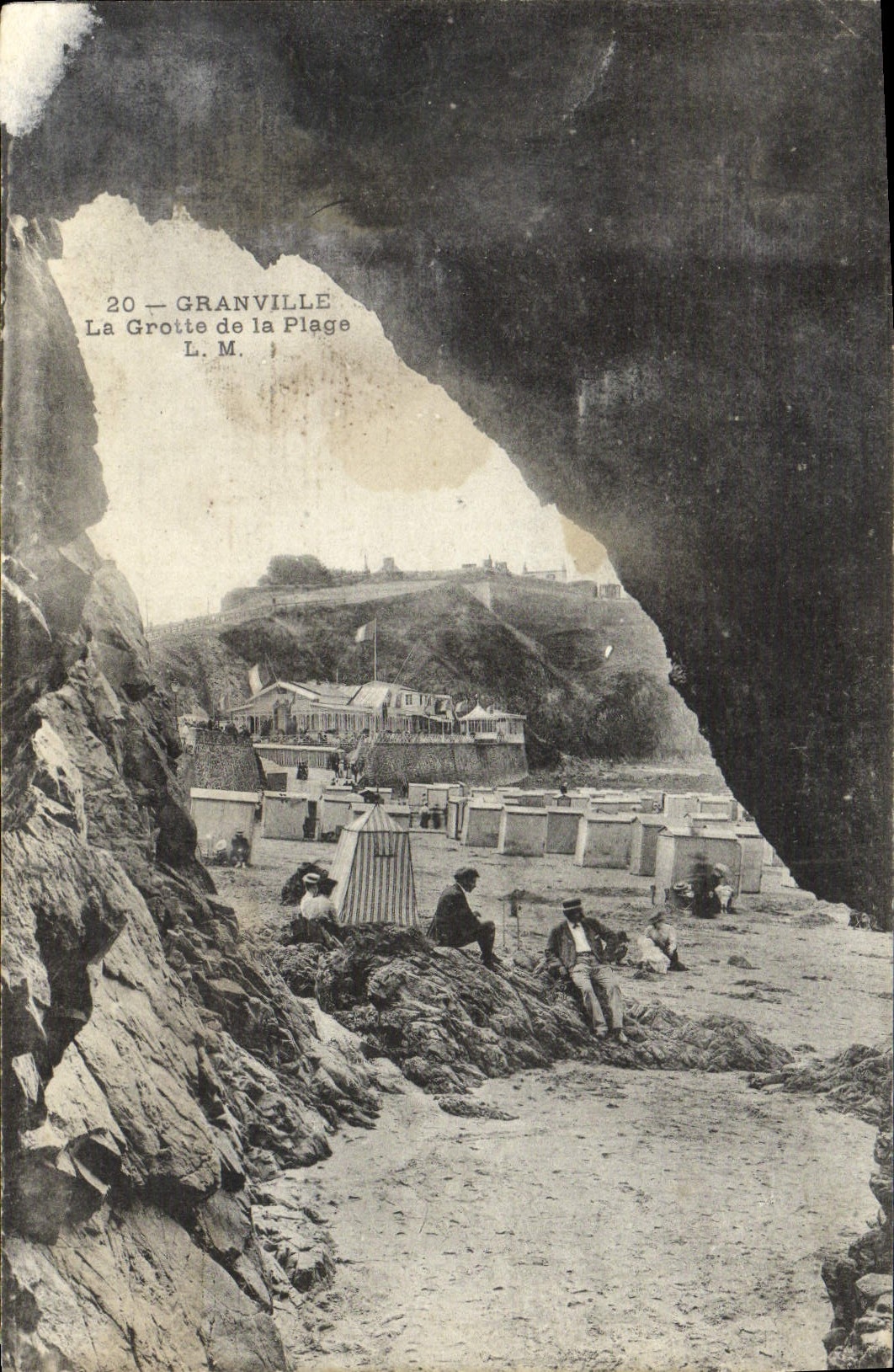 CPA Granville La Grotte De La Plage