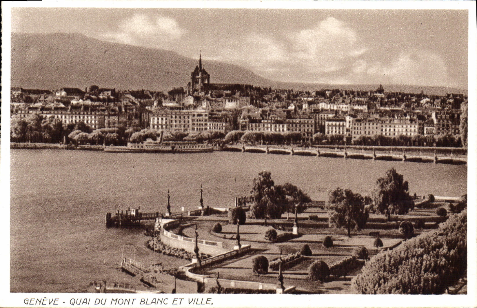 CPA Geneve Quai Du Mont Blanc Et Ville