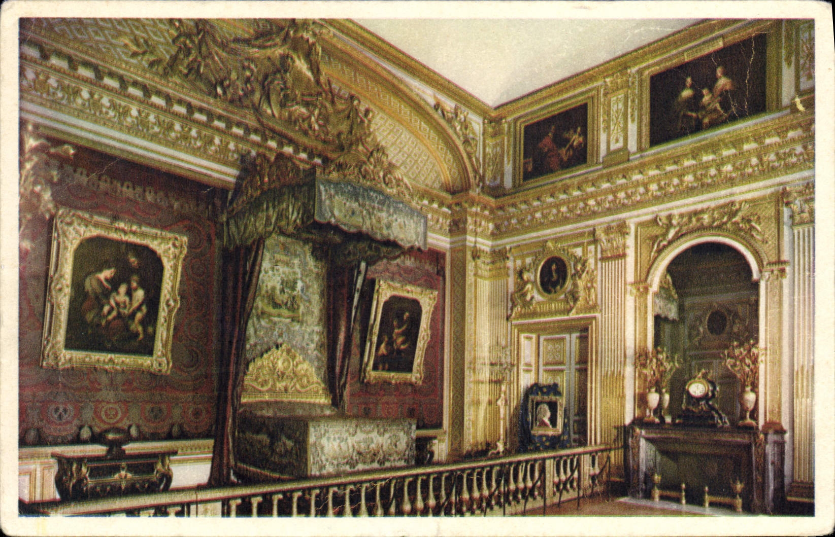 CPA Chateau De Versailles La Chambre Du Roi