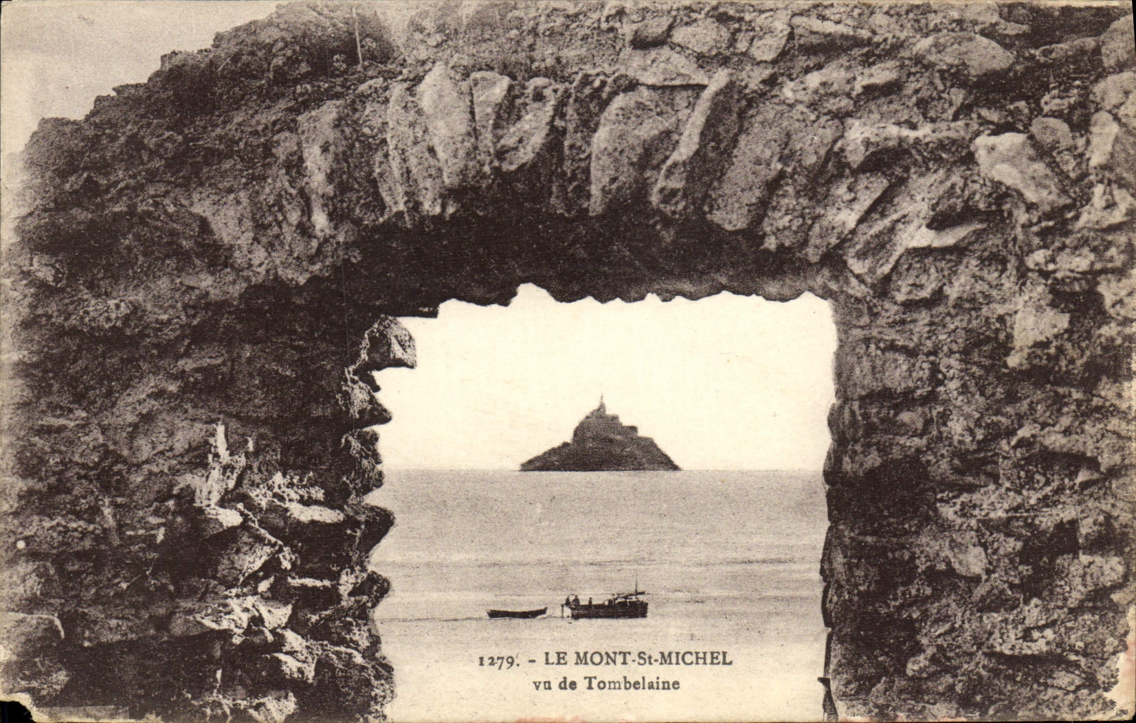 CPA Le Mont St Michel vu de Tombelaine