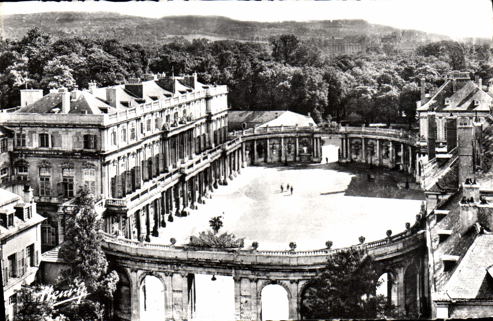 CPM Nancy Hemicycle de la Corriere