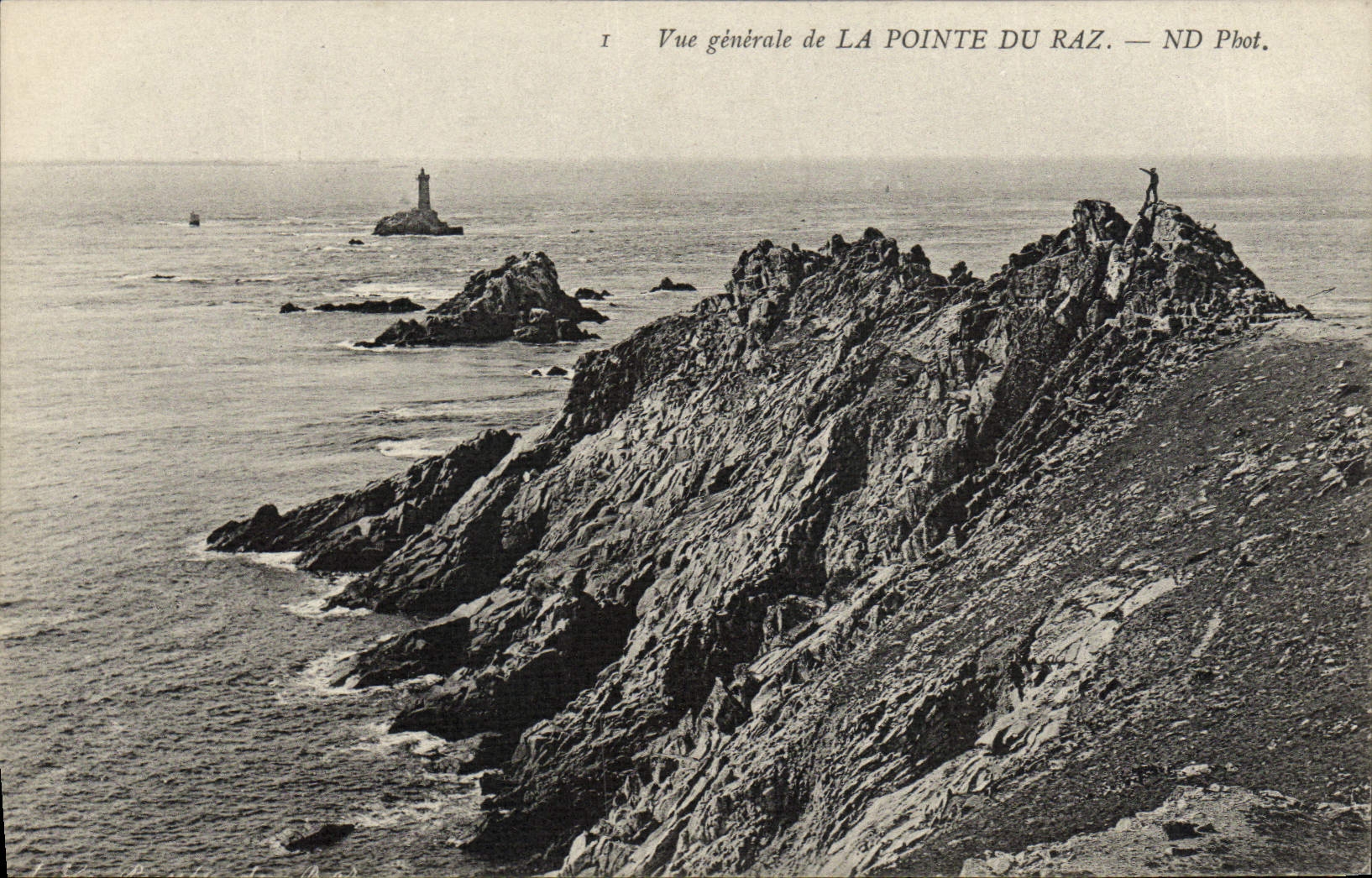 CPA Vue generale de La Pointe Du Raz