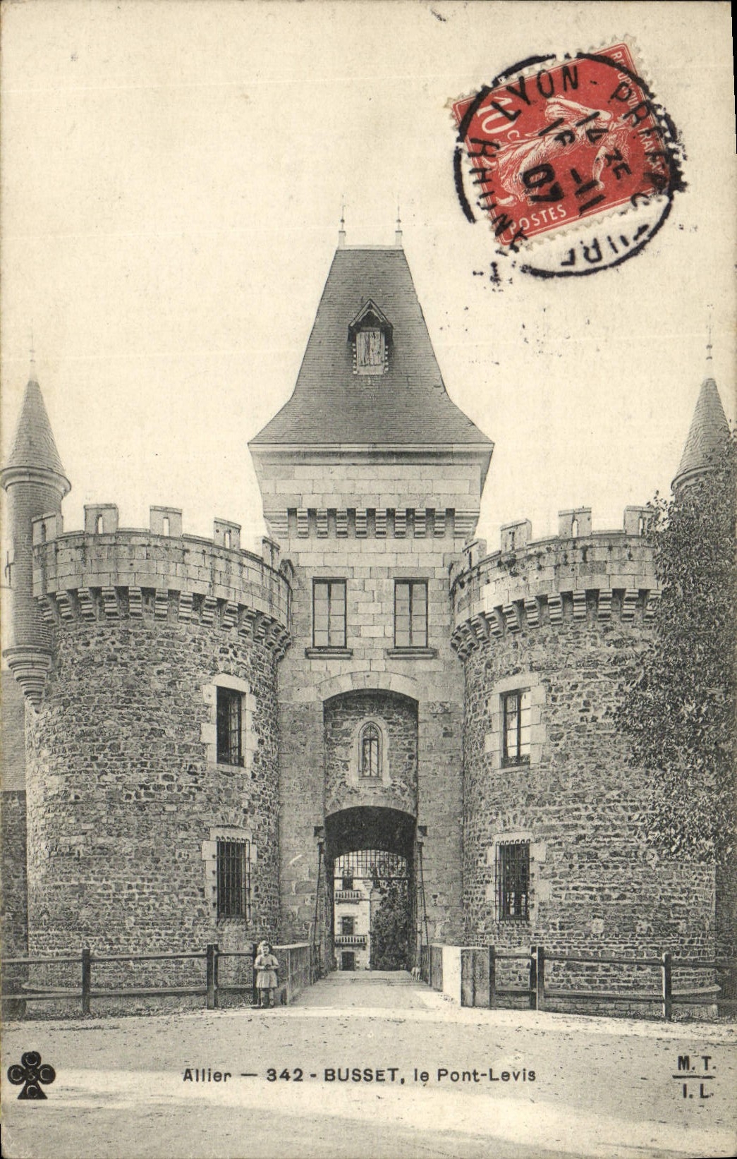 VINTAGE POSTCARD Allier Busset the Levis Bridge