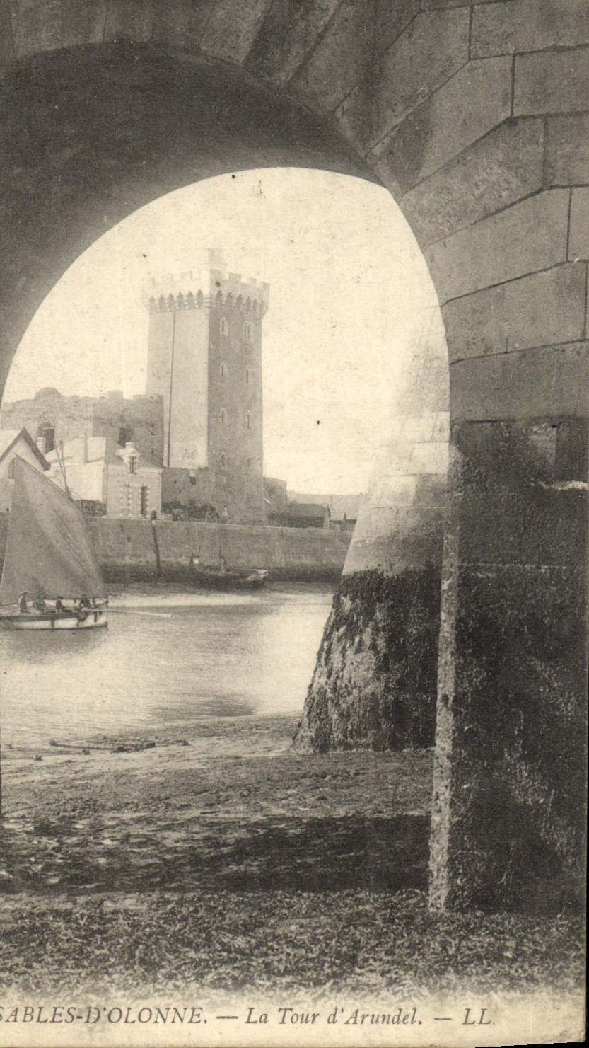 POSTAL de la VENDIMIA Sables d'Olonne la torre de Arundel