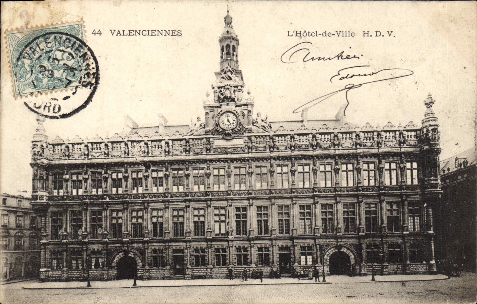 CPA Valenciennes L'Hotel de Ville