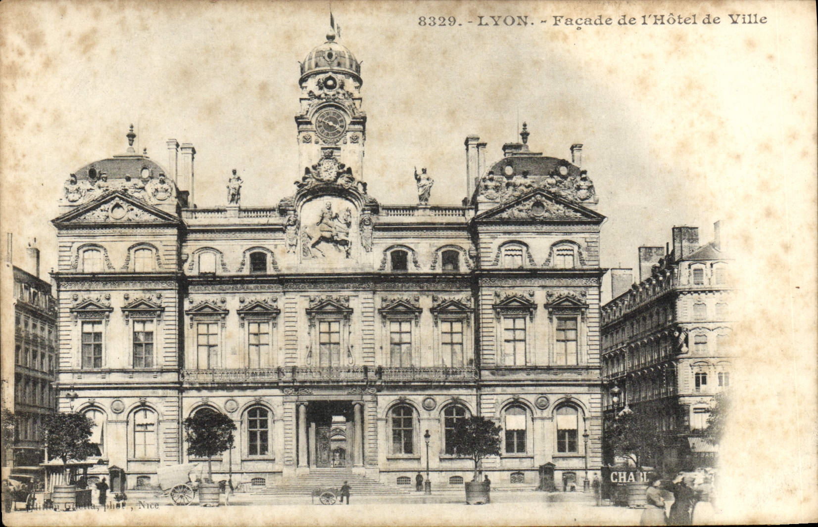CPA Lyon Facade de I'Hotel de Ville