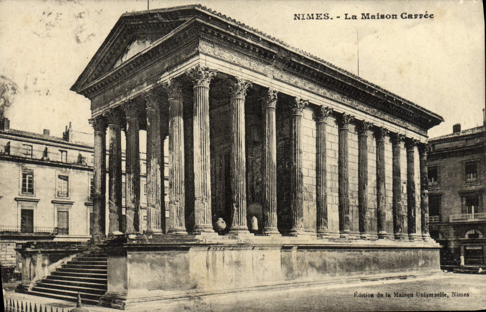 CPA Nimes La Maison Carree