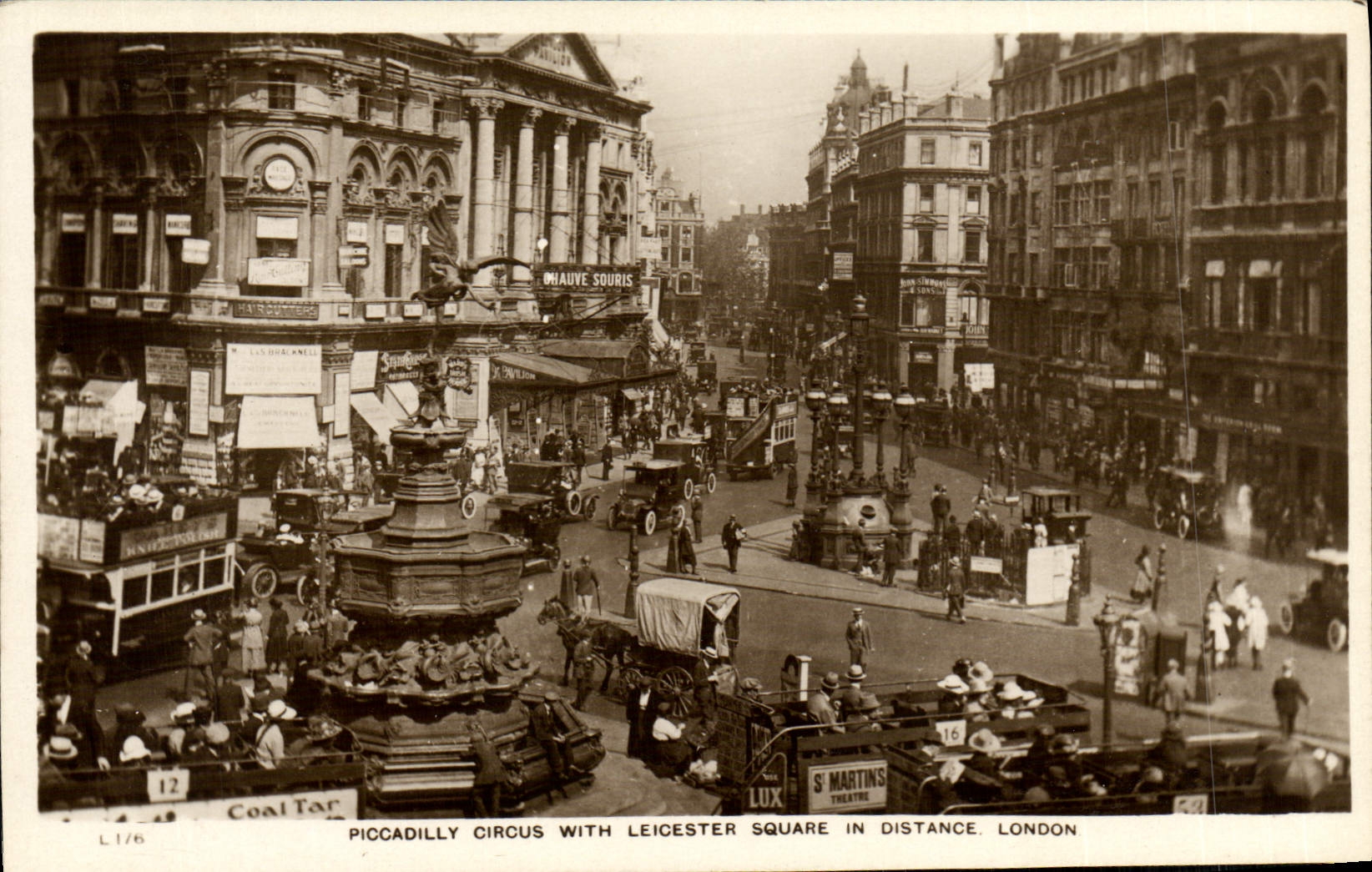 VINTAGE POSTCARD Piccadilly Circus With Leicester Public garden In London Distance