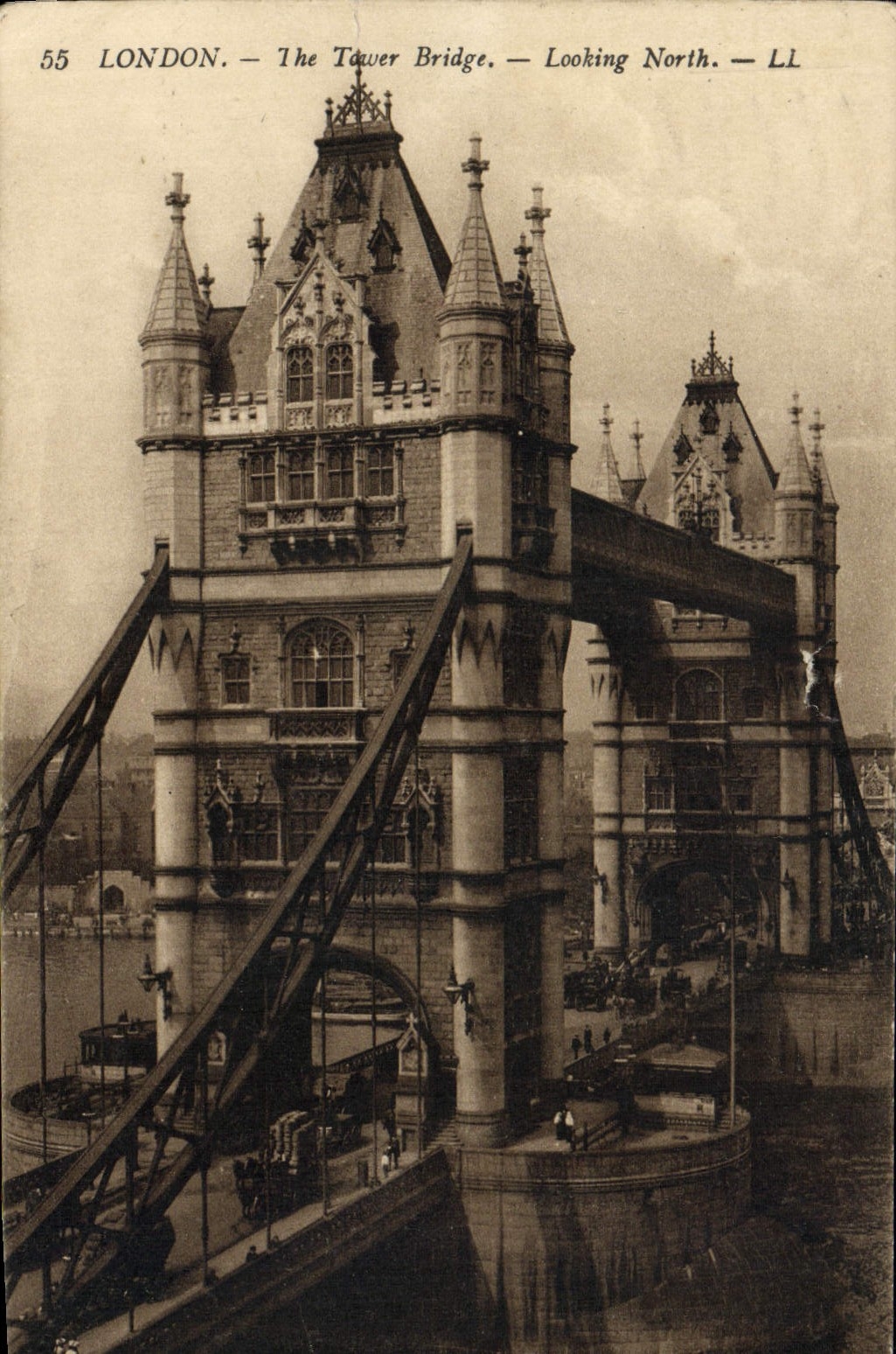 CPA London The Tower Bridge Looking North