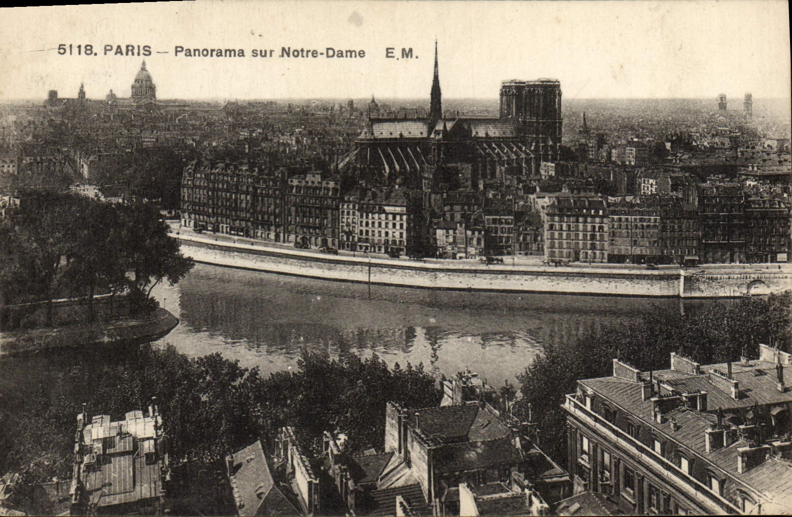 CPA Paris Panorama Sur Notre Dame