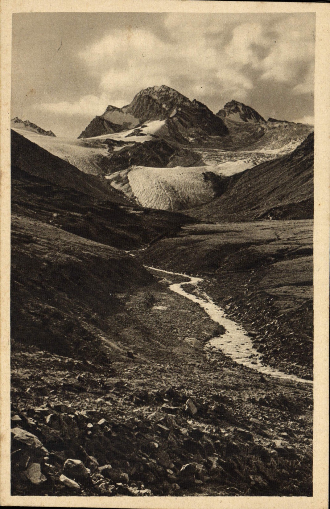 VINTAGE POSTCARD gr. Piz Buin gr. Fermuntferner