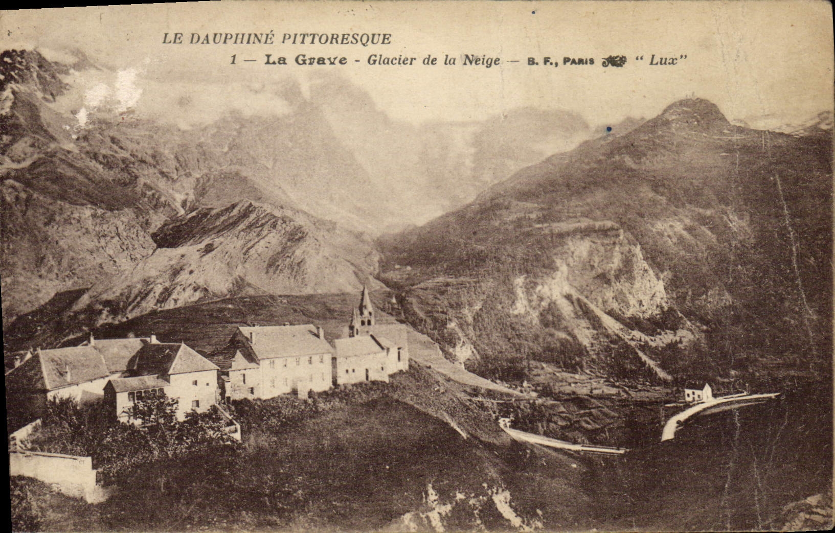 VINTAGE POSTCARD Dauphine Picturesque the Serious giacier Of Snow