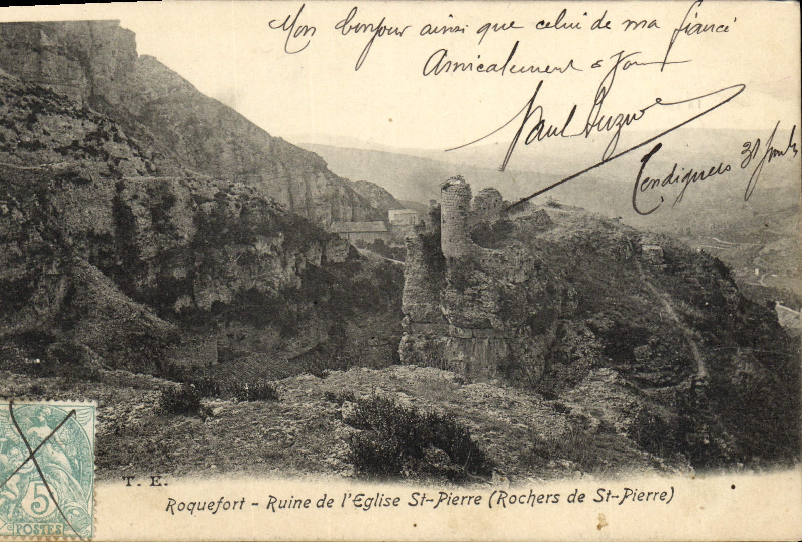 CPA Roquedort Ruine de L'Eglise St Pierre Rochers de St Pierre