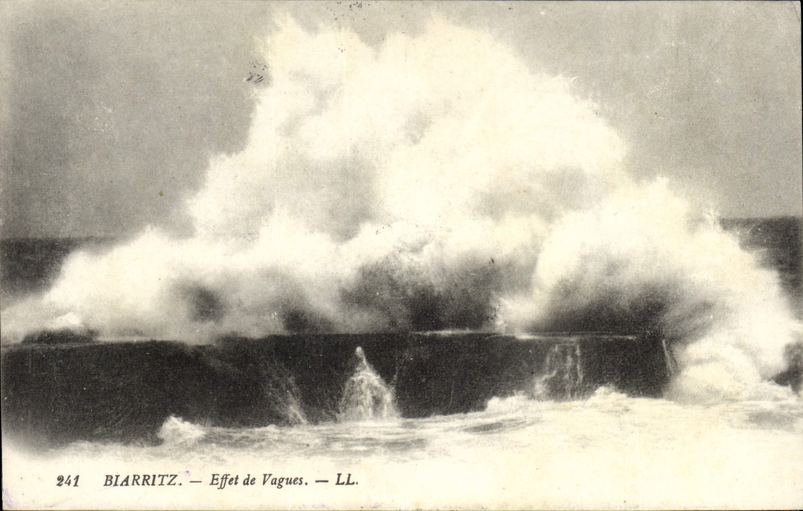 CPA Biarritz Effet Vagues