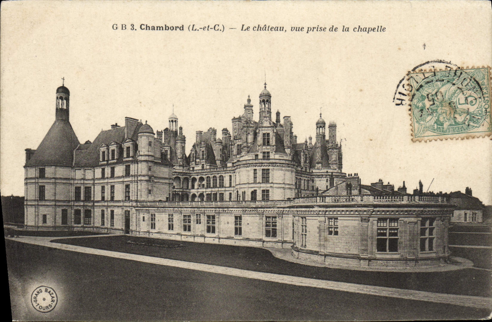 VINTAGE POSTCARD Chambord the Castle Seen from of the Vault