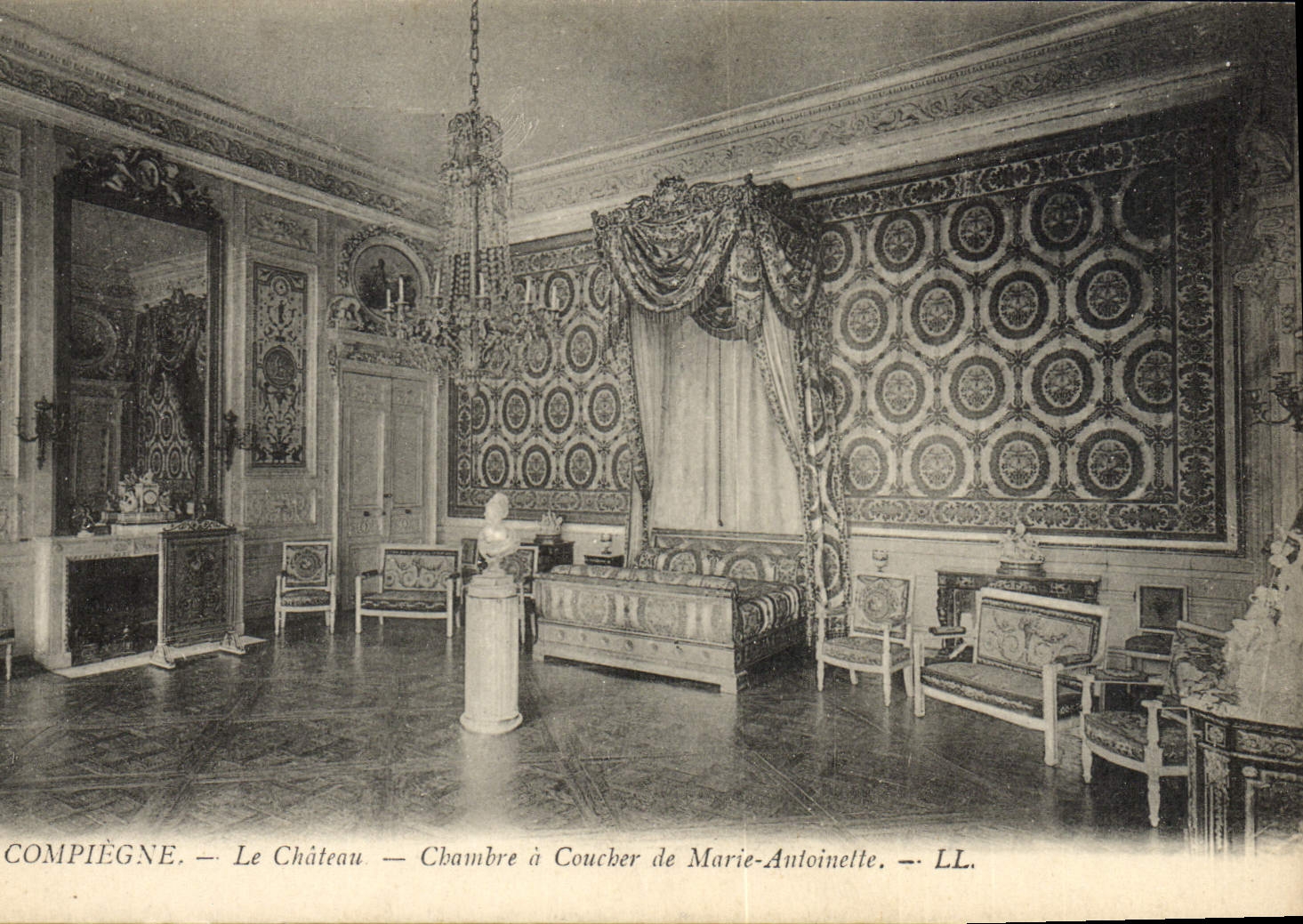 La POSTAL Compiegne de la VENDIMIA el cuarto del castillo tiene Coucher de Marie Antonieta