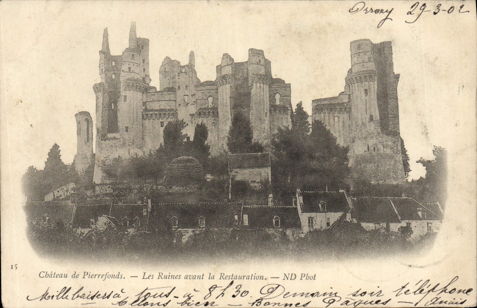 CPA Chateau de Pierrefonds Les Ruines avant la Restauration