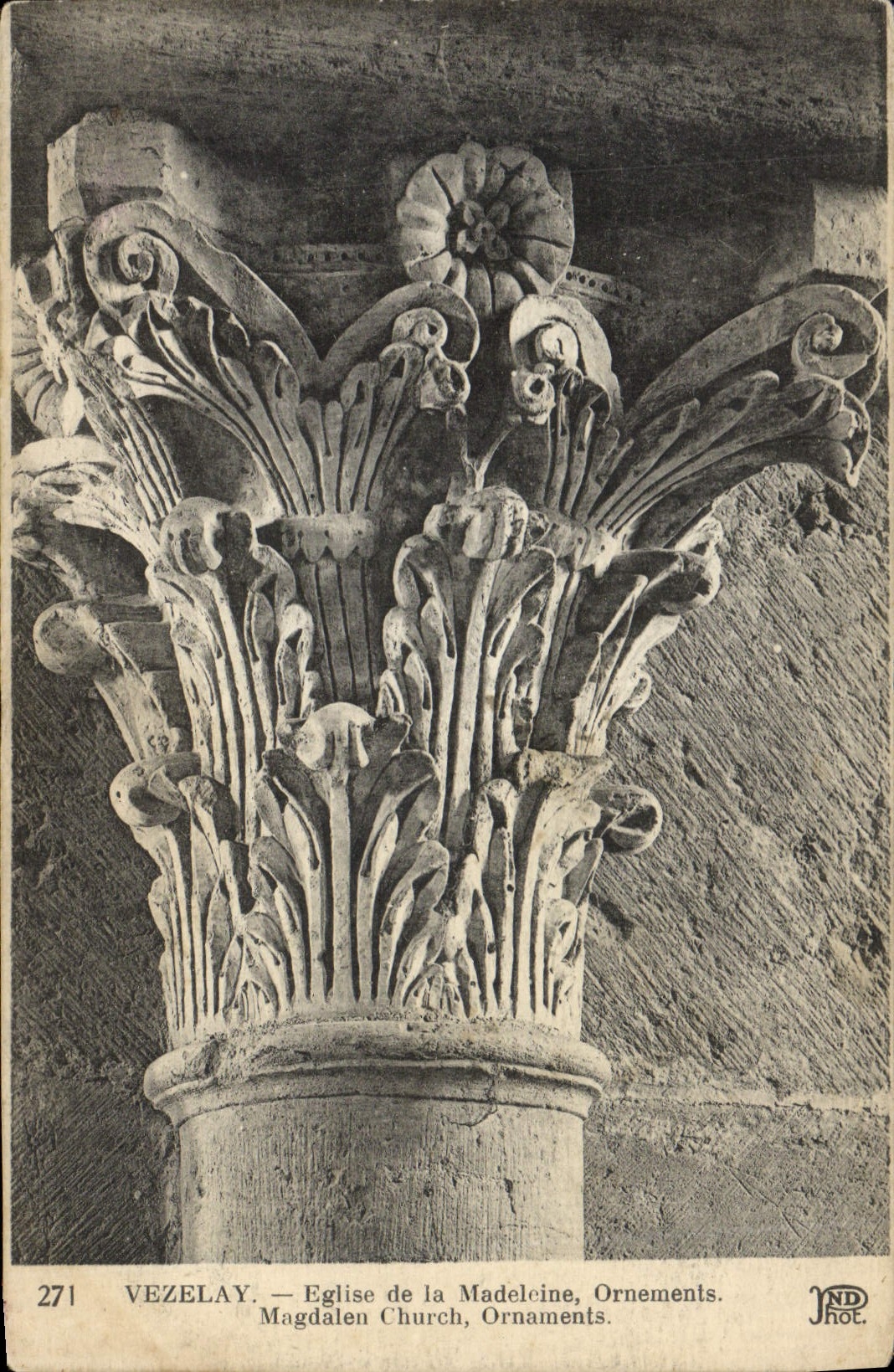 CPA Vezelay Eglise de La Madeleine Ornements