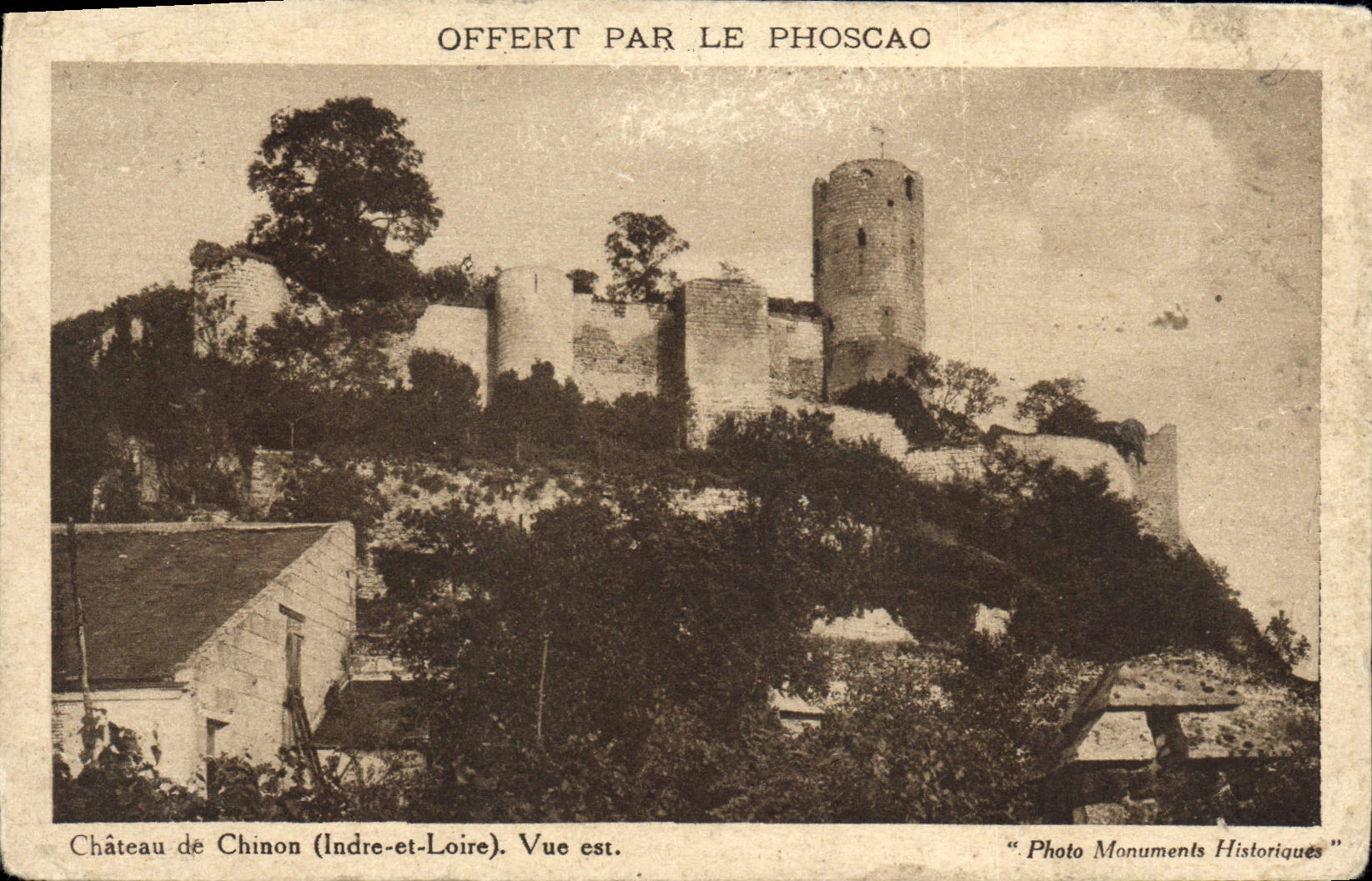 VINTAGE POSTCARD Castle of Chinon Vue is