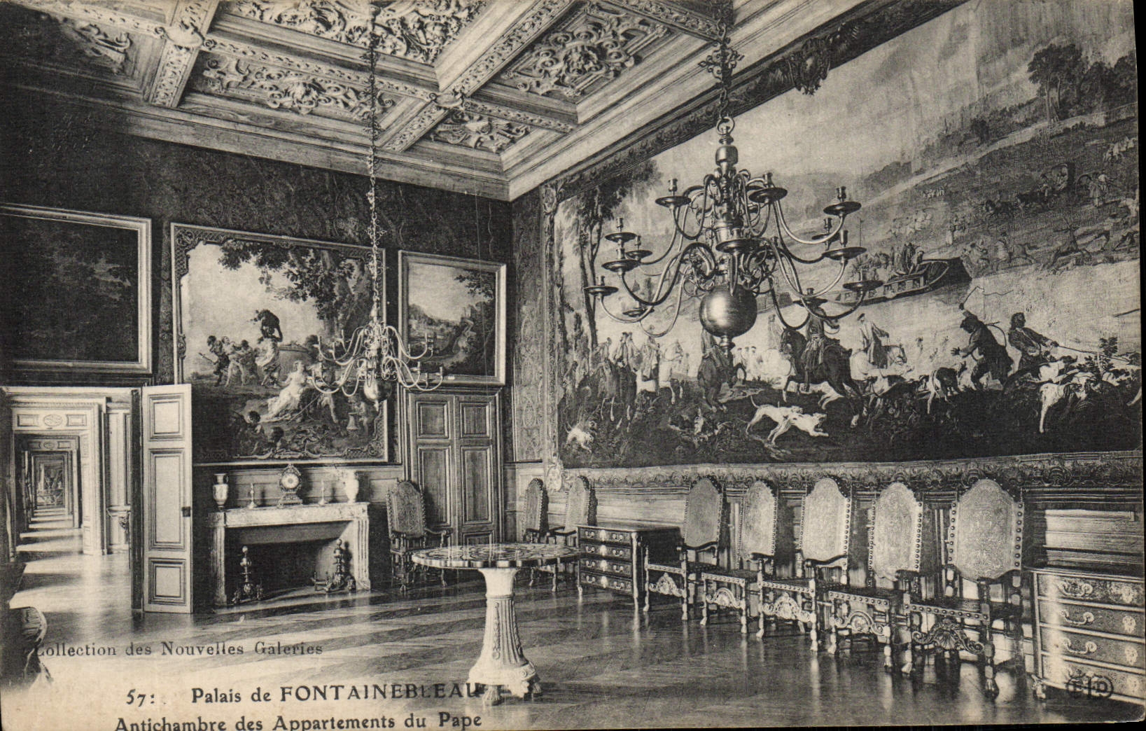 CPA Palais de Fontainbeleau antichambre des appartements du pape