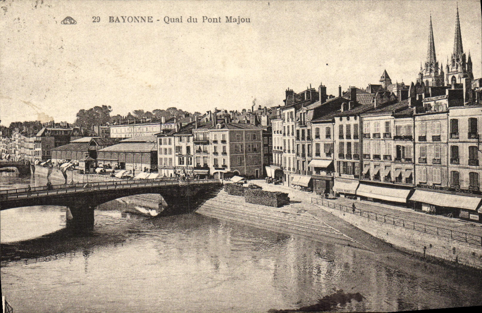 CPA Bayonne Quai du Pont Majou