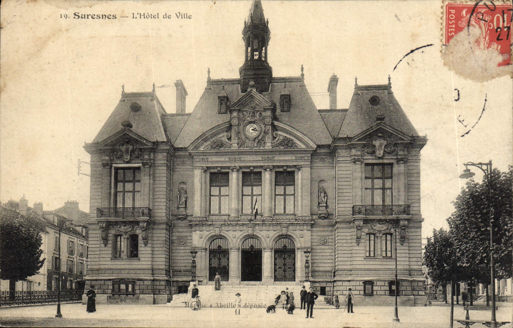 CPA Suresnes L'Hotel de Ville