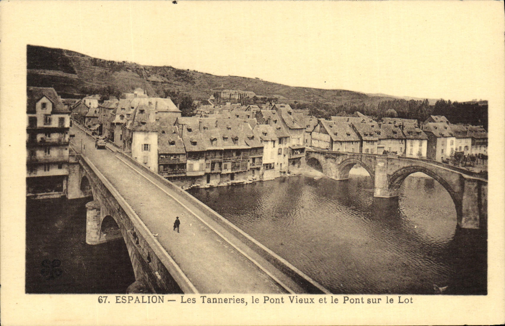 VINTAGE POSTCARD Espalion Tanneries the Old Bridge and the Bridge on the Batch