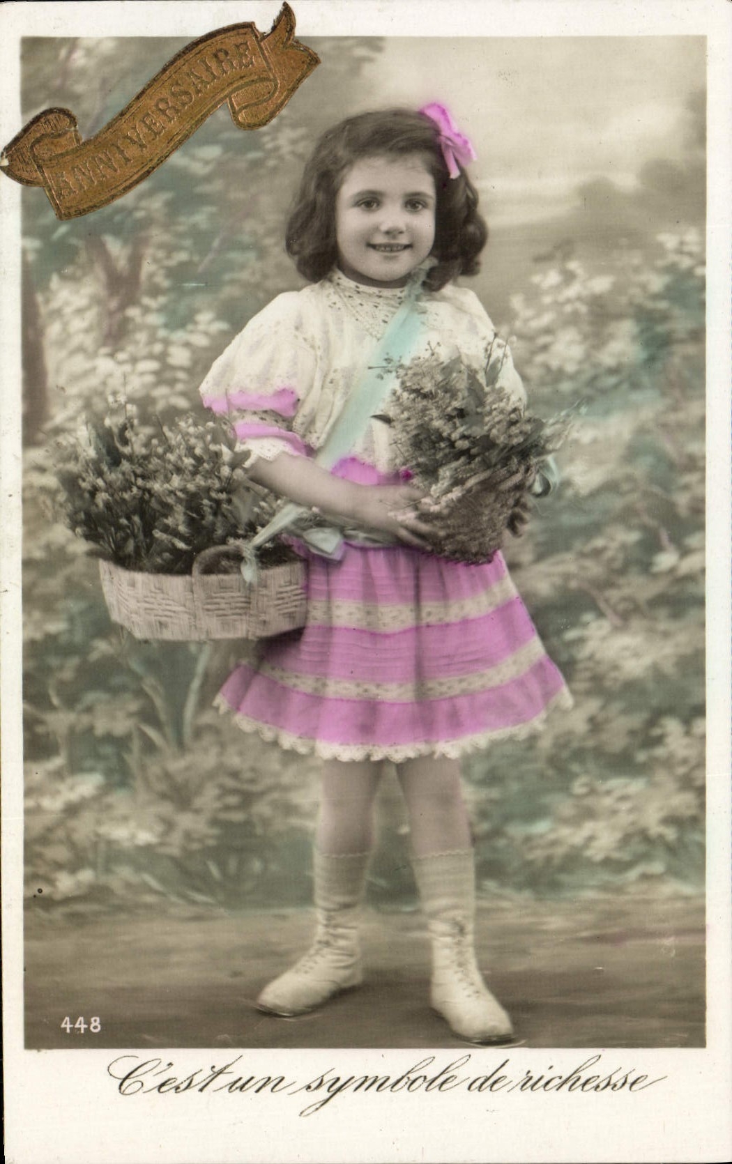 VINTAGE POSTCARD It is a Symbol of Enfant richness