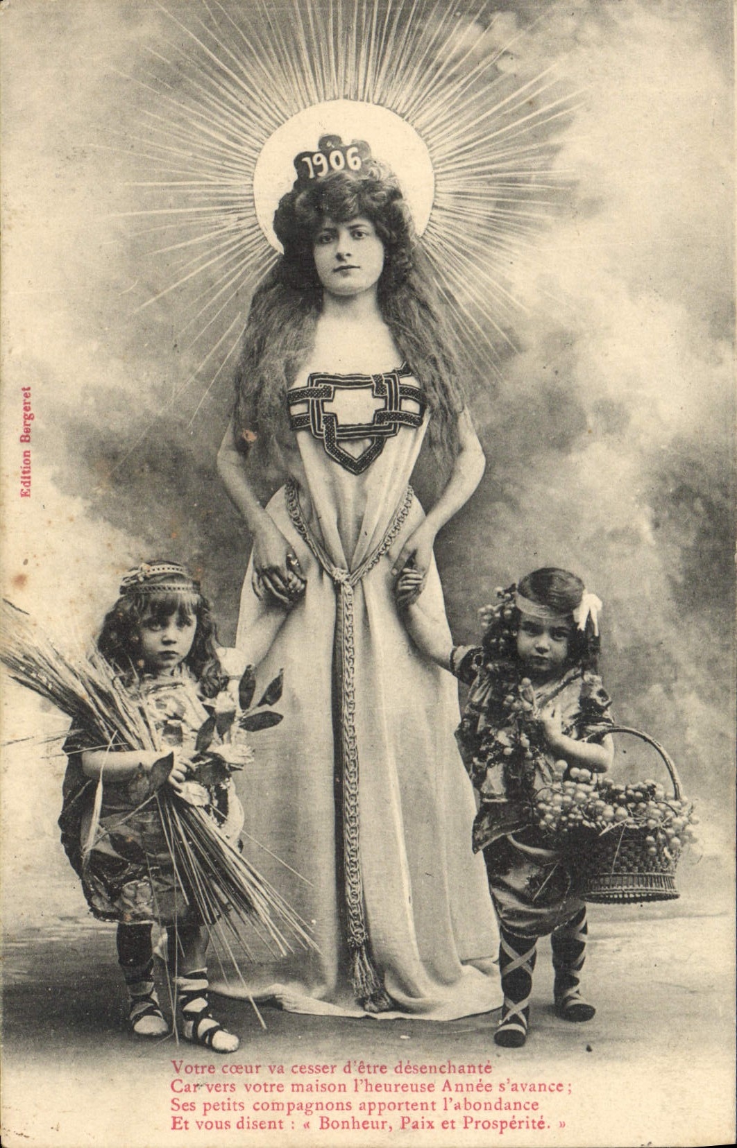 VINTAGE POSTCARD Fantasy Woman children Year 1906