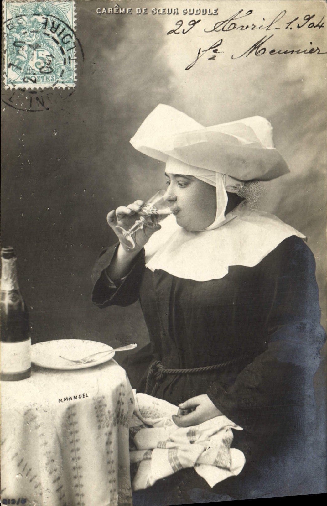 VINTAGE POSTCARD Fantasy Woman Lent de Soeur Gudule Nun