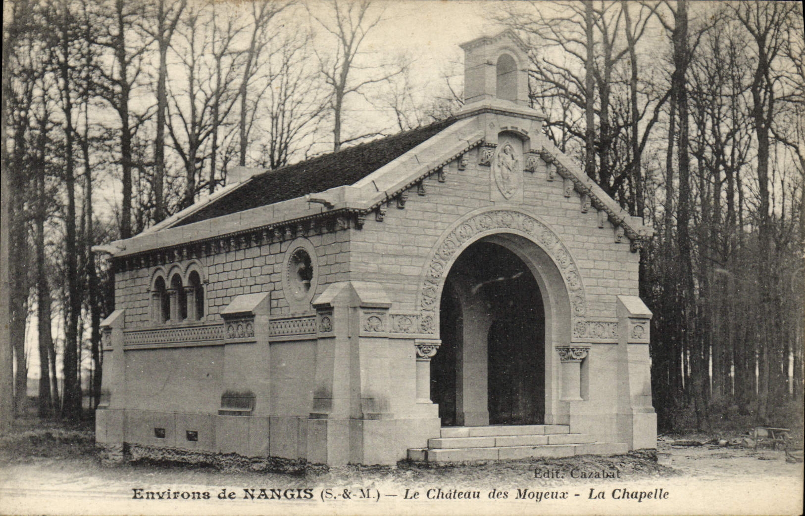 VINTAGE POSTCARD Surroundings De Nangis the Castle Of the Hubs La Chapelle