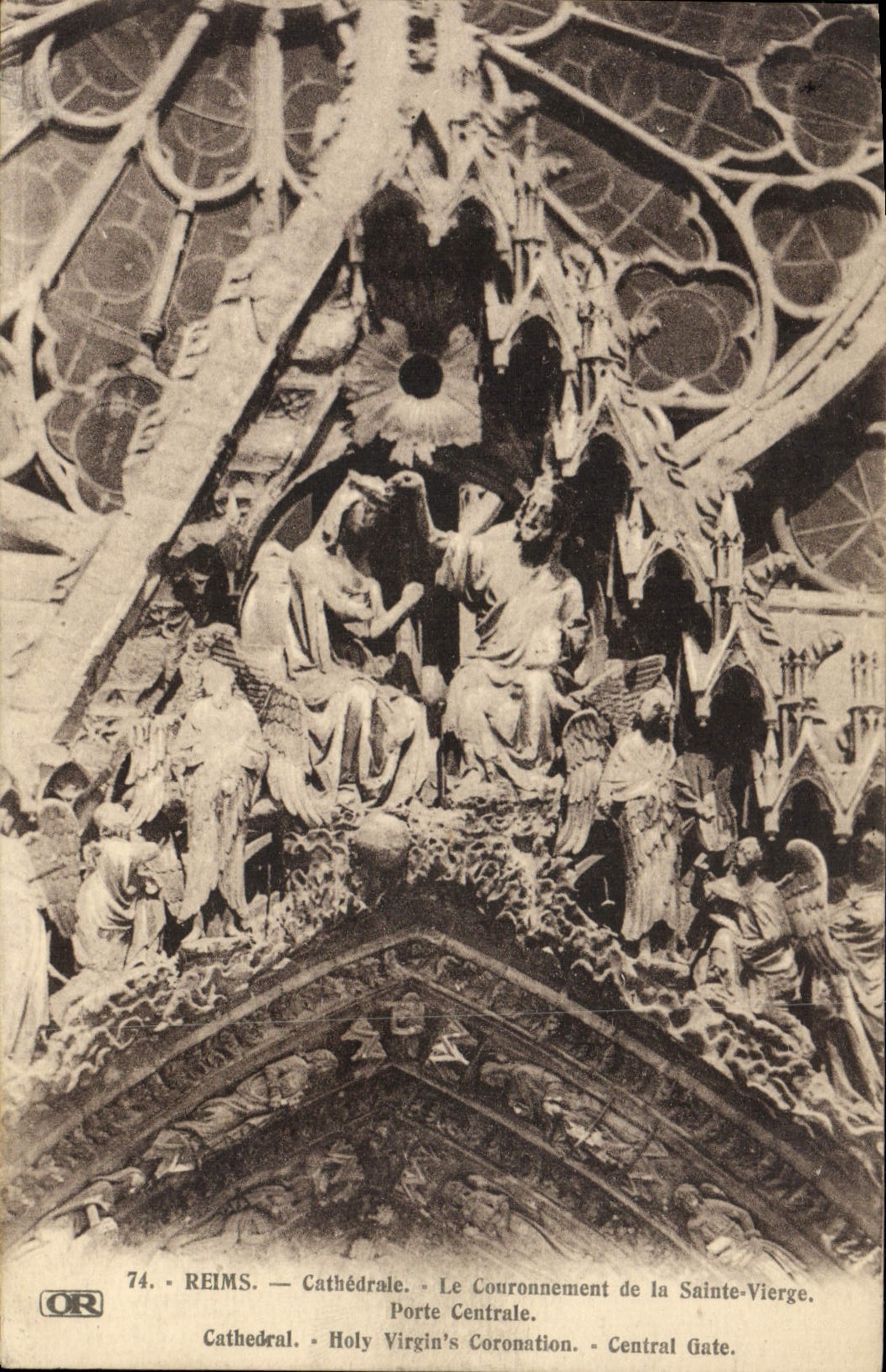 CPA Reims Cathedrale Le couronnment de La Sainte Vierge Porte centrale