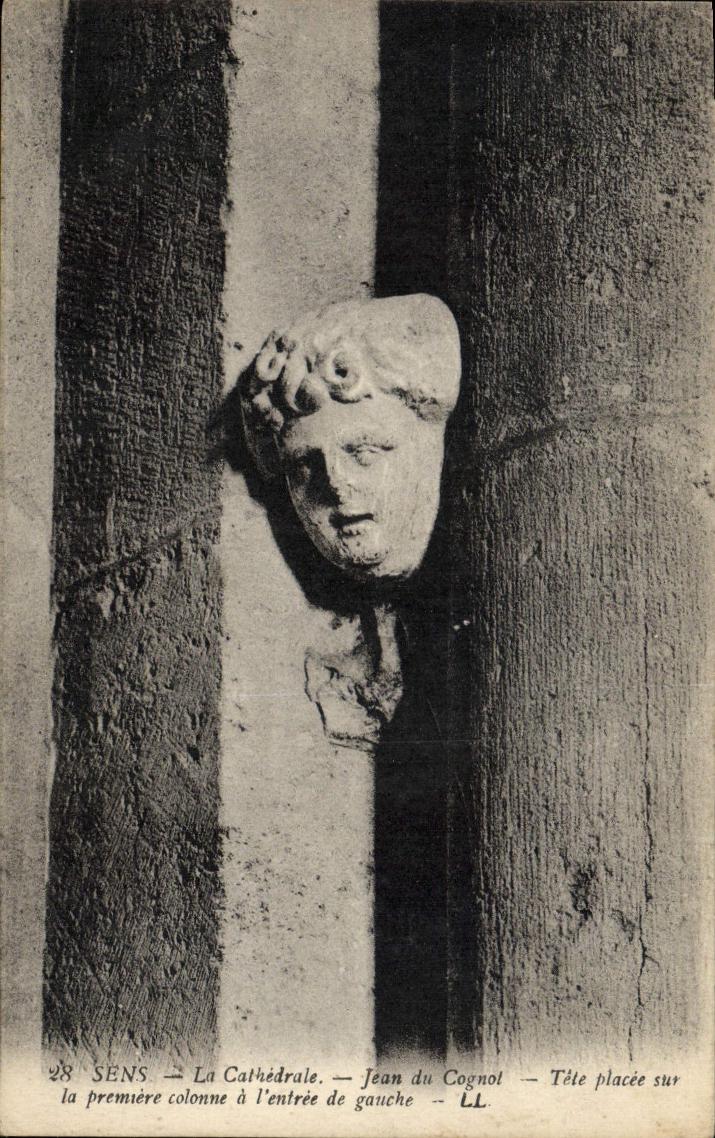 POSTAL de la VENDIMIA Sens la catedral de Jean del placee principal de Cagnol en la primera columna en la entrada de la izquierda