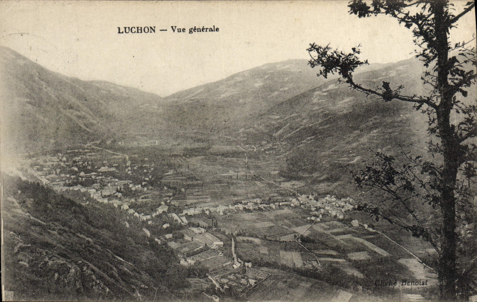 VINTAGE POSTCARD Luchon View