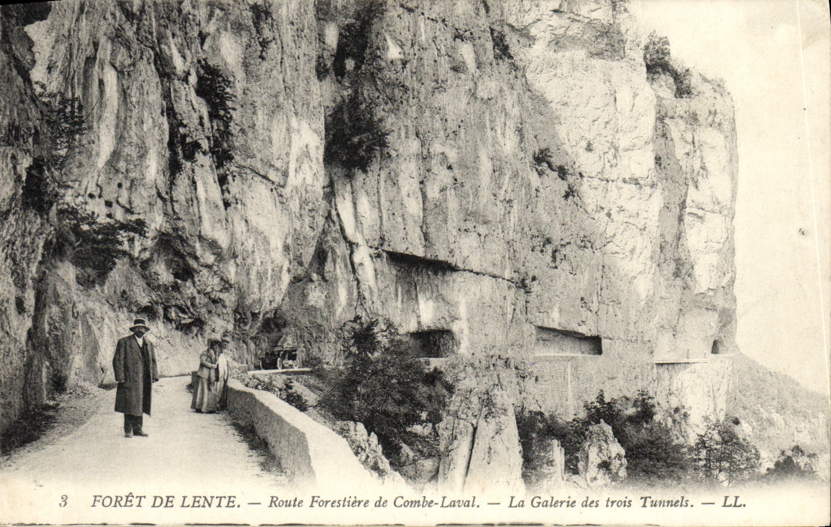 VINTAGE POSTCARD Drill Of Slow Road Forestiere De Combe Laval the gallery of the three tunnesl