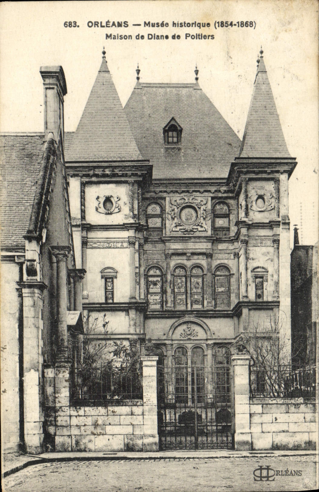 CPA Orleans Musee Historique Maison de Diane de Poitiers