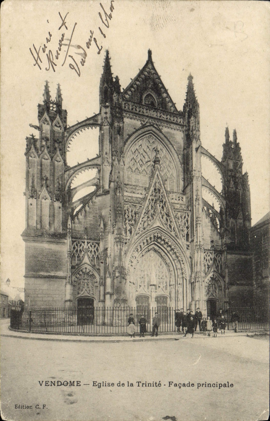 VINTAGE POSTCARD Vendome Church of the Trinity Principal Frontage