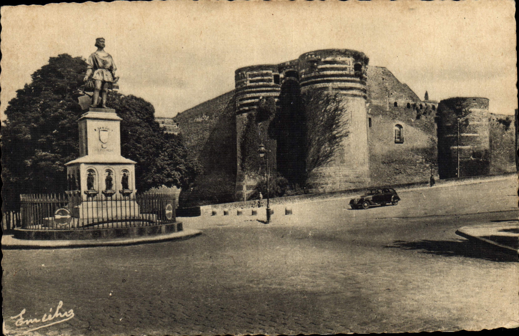 POSTAL MODERNA encoleriza estatua de rey Rene