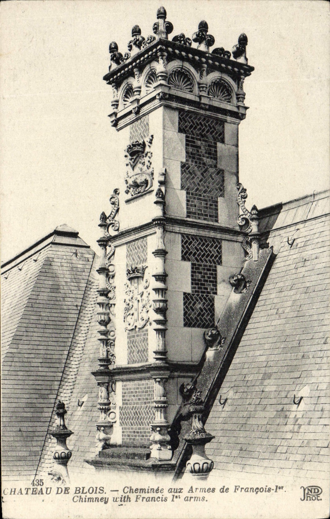 CPA Chateau De Blois Cheminee aux Armes de Francois 1er