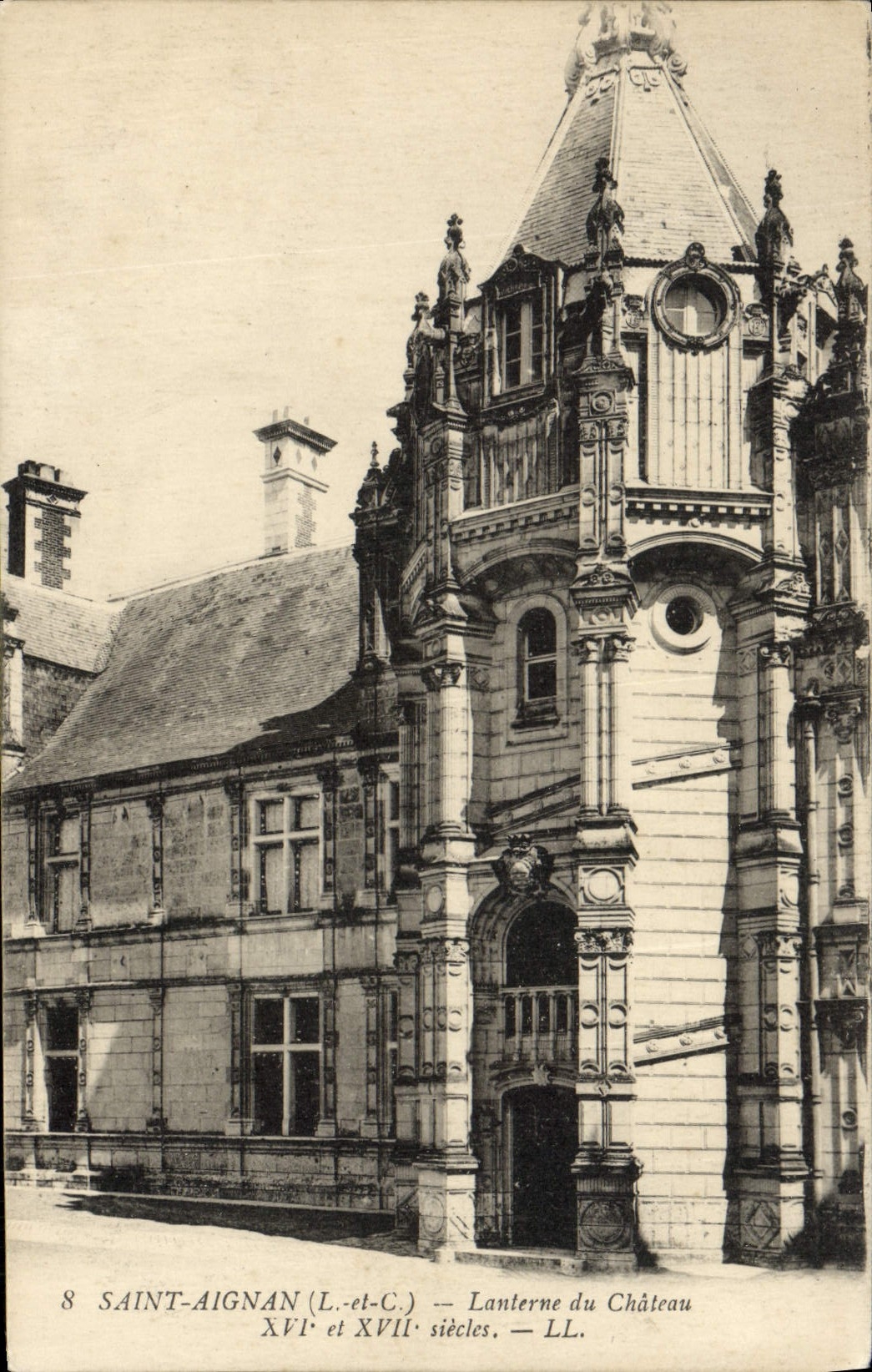 VINTAGE POSTCARD Holy Aignan Lantern of the Castle