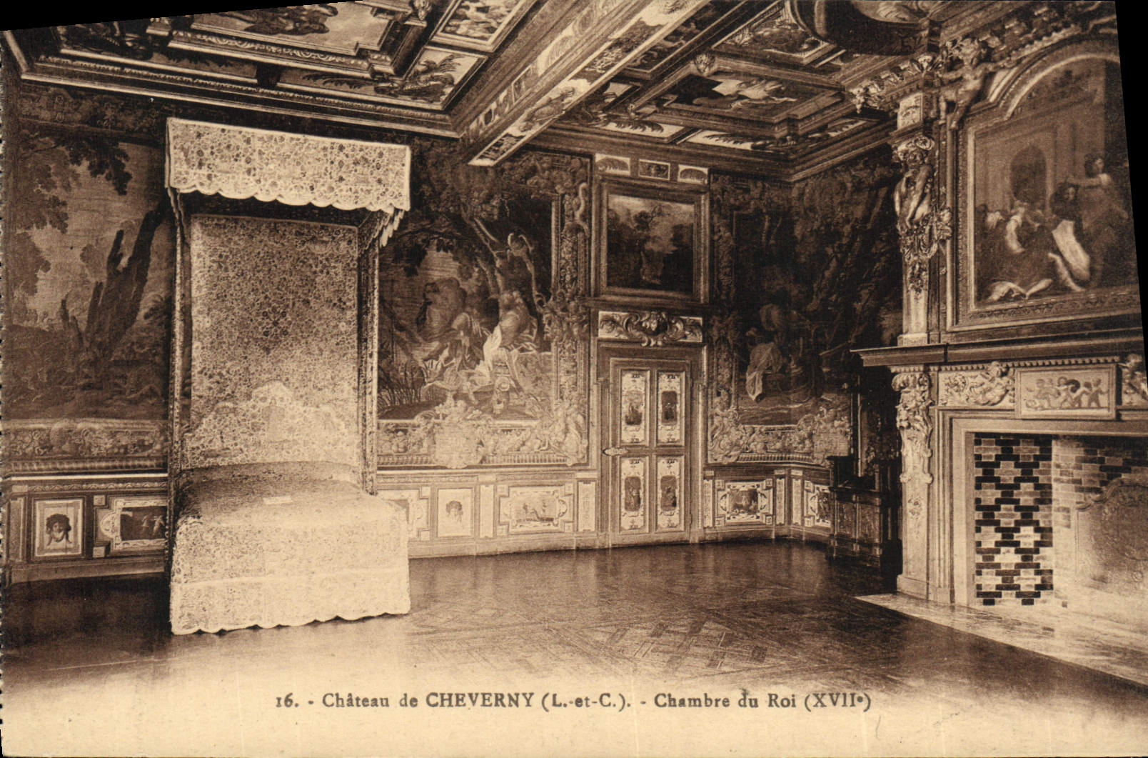 VINTAGE POSTCARD Castle of Cheverny Room of the King