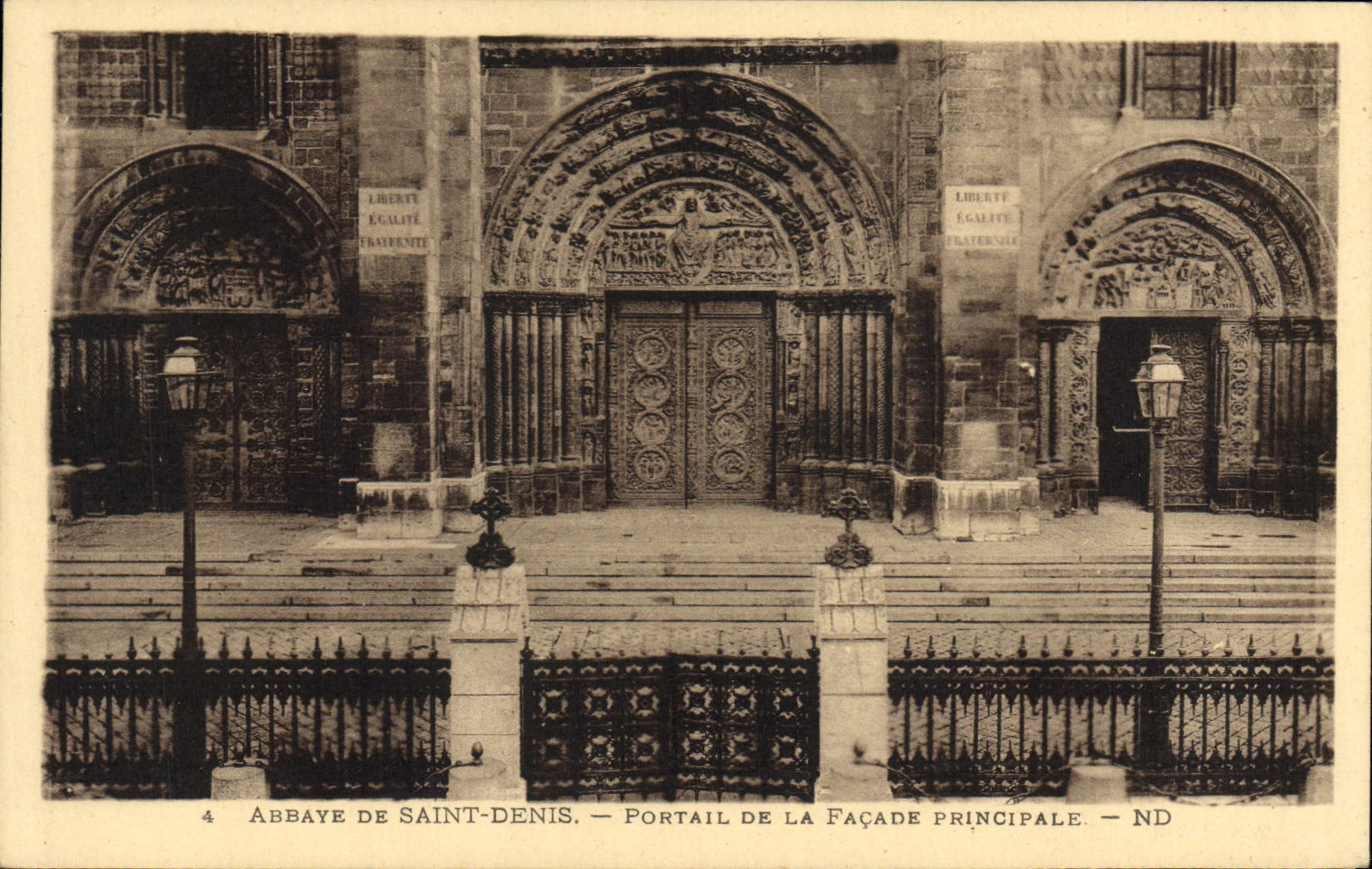 Abadía de la POSTAL de la VENDIMIA Saint de la puerta de Denis del ataque frontal principal