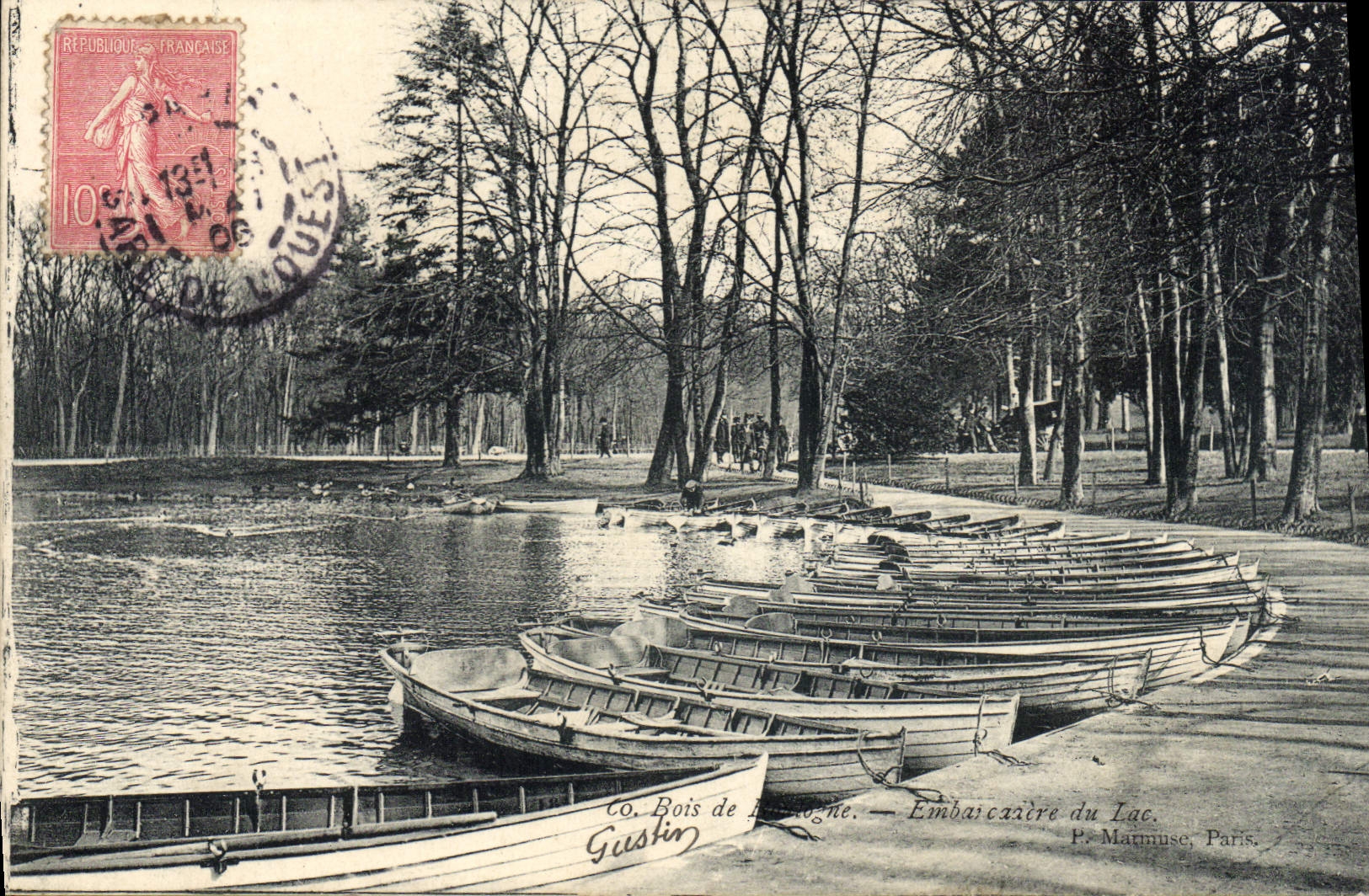 VINTAGE POSTCARD Bois de Boulogne Landing stage of the lake