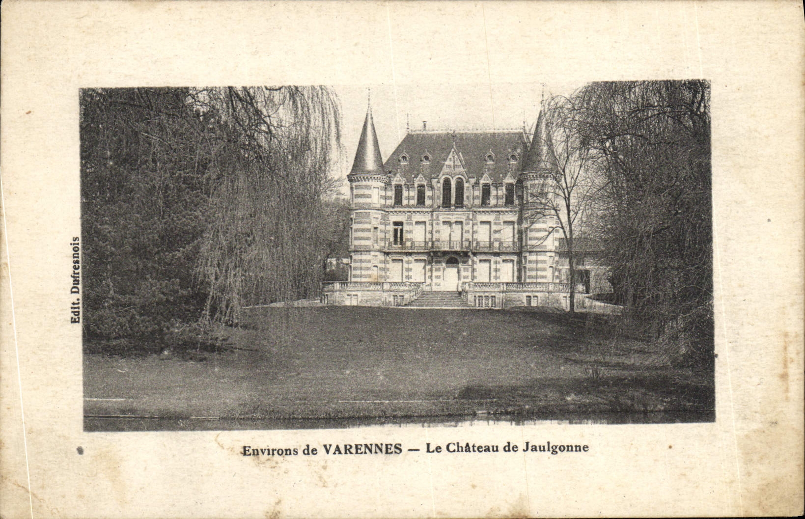 VINTAGE POSTCARD Surroundings of Varennes the castle of Jaulhonne